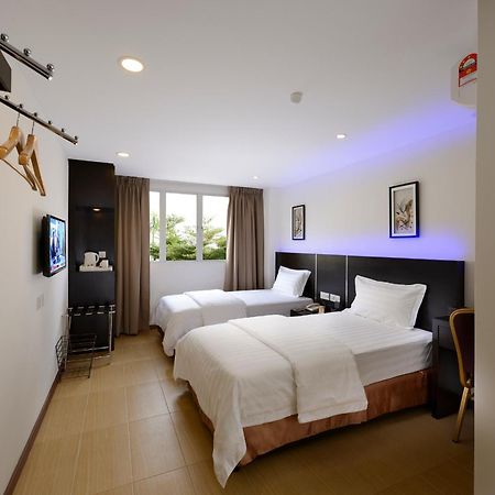 Ernes Hotel Bayu Mutiara Bukit Mertajam Extérieur photo